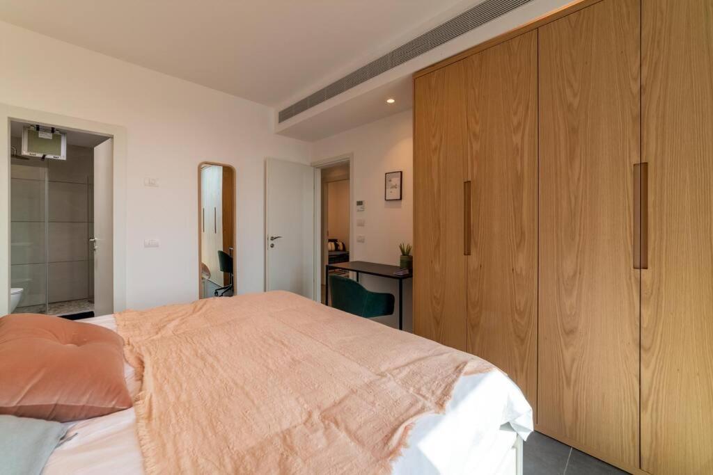 תל אביב Amazing Penthouse On Gordon Beach 8 Guests מראה חיצוני תמונה
